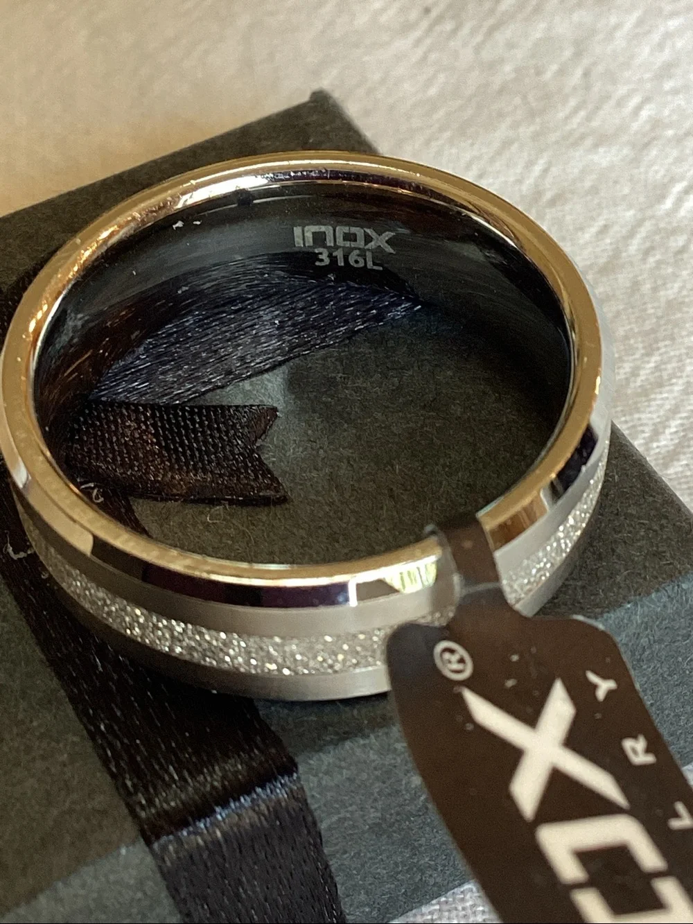 BNWT Inox Men’s Crystal Stainless Steel Ring